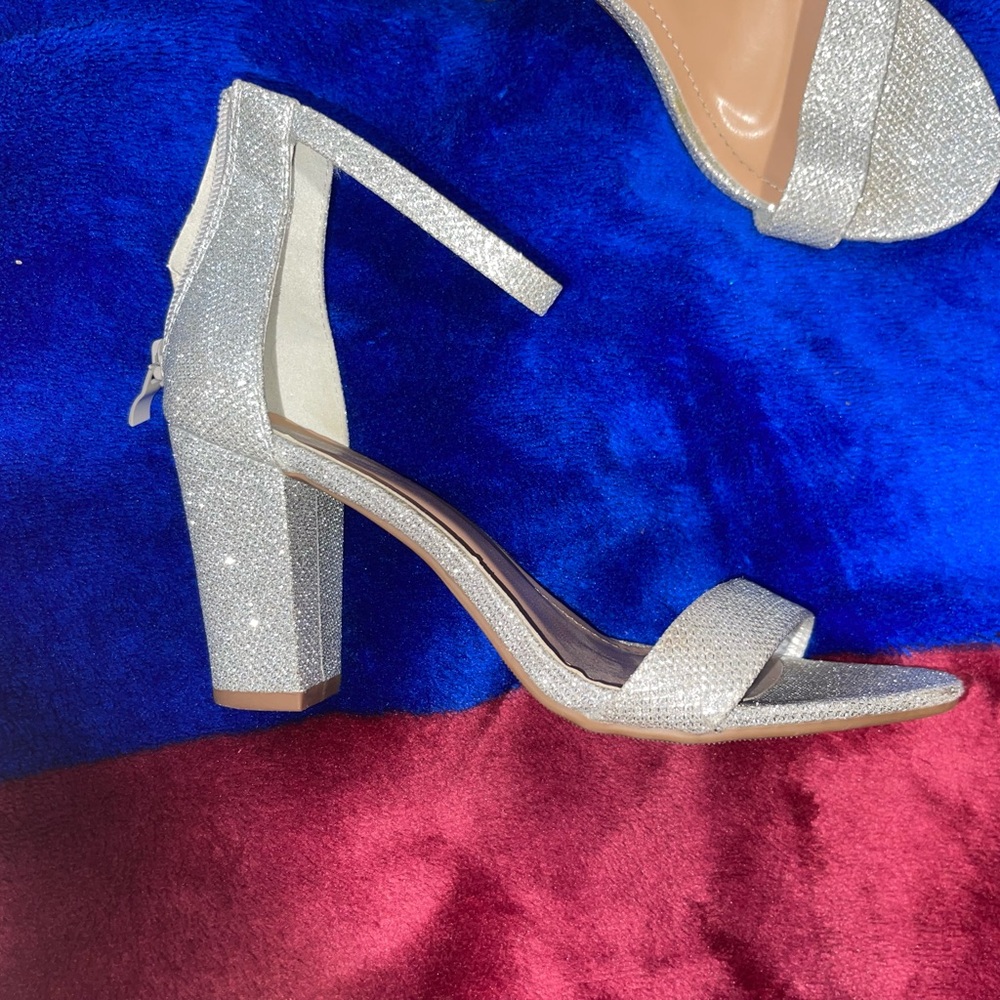 TOP Moda Silver Block Heel Sandals